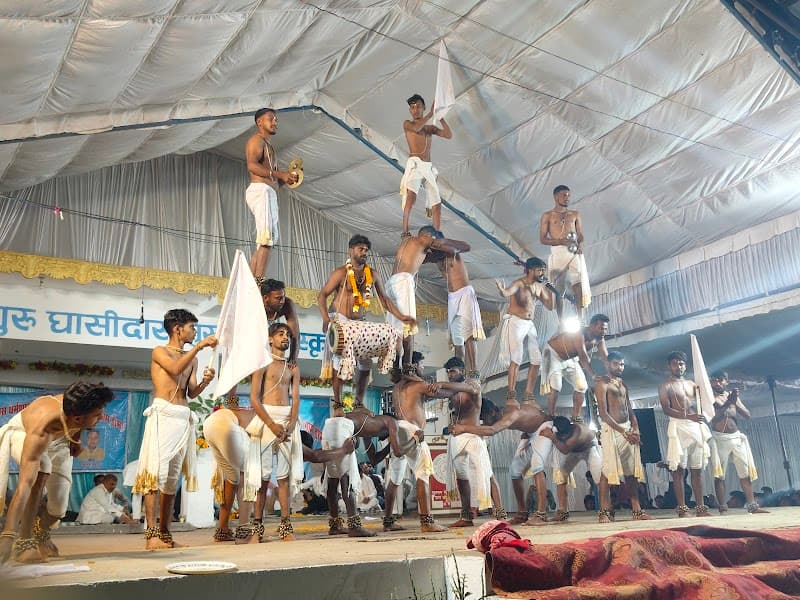 Guru Ghasidas Dharamshala, Doma