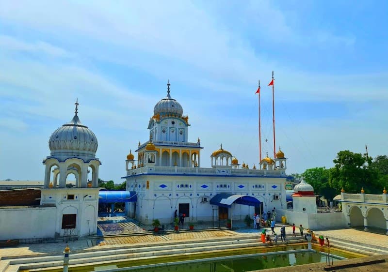 Gurdwara Gangsar Pathsahi Fifth and Sixth