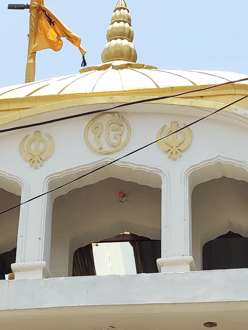 Gurdwara Shri Guru Singh Sabha Robertsgan